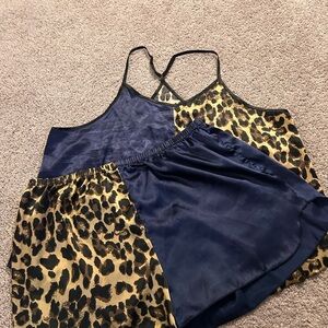 Elegant Leopard and Navy Women's Pajama Set Size 3XL